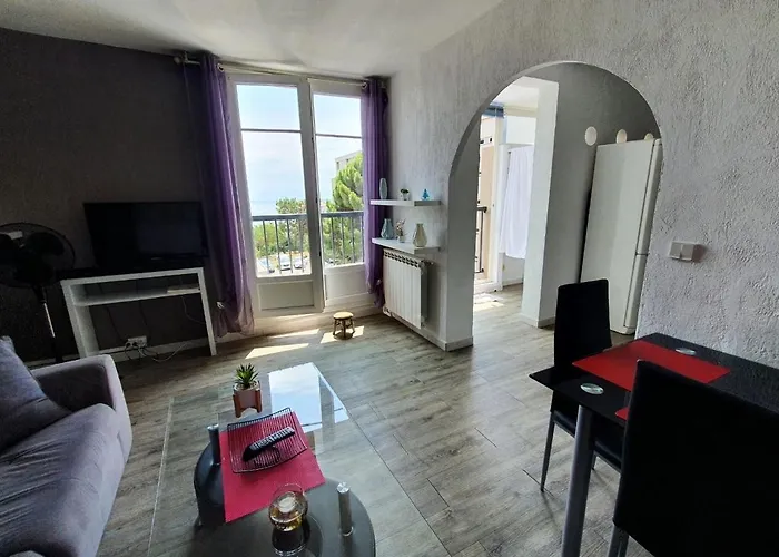 Appartement Vue Mer Avec Parking Gratuit Sur Place