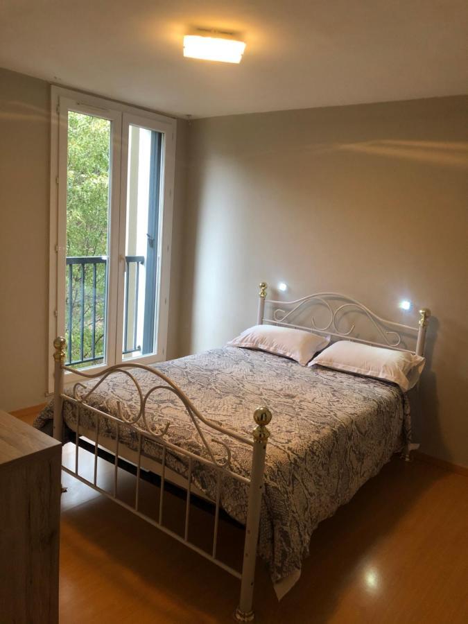 Apartment Vue Avec Parking Gratuit Sur Place
